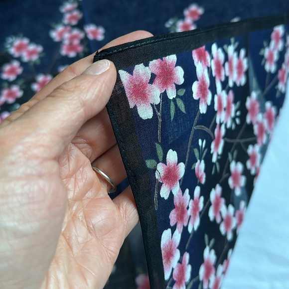 Vintage Japanese Scarf New In Package 22” Scarf - Picture 3 of 8